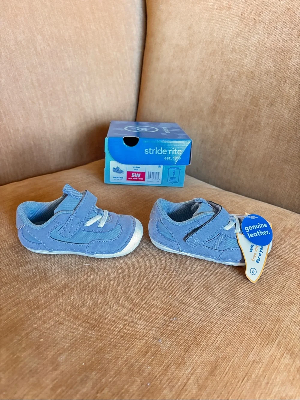 Stride Rite Light Blue Leather Baby Walker Sneakers